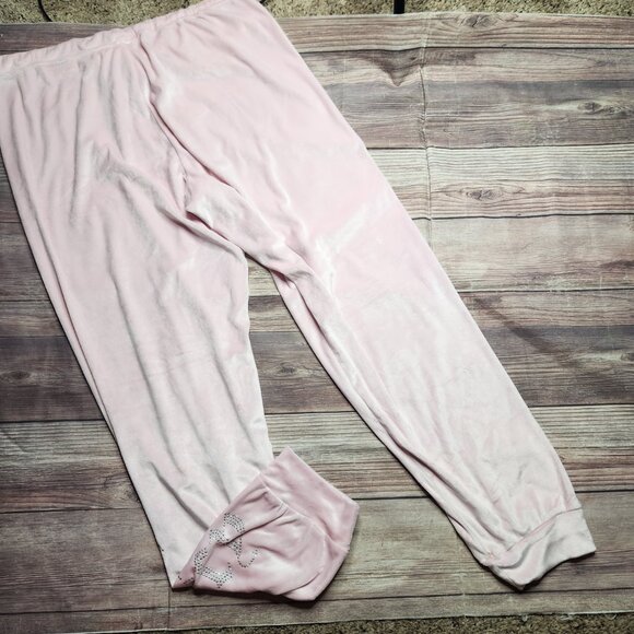 Juicy Couture Pink Rhinestone Velvet Fleece Pajamas - Picture 13 of 16